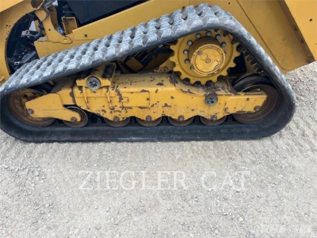 CAT 279D3 Paletli yükleyiciler