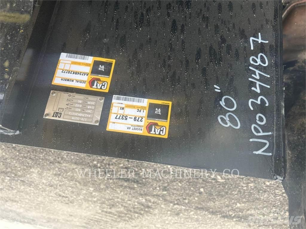 CAT 279D3 C3HF Paletli yükleyiciler