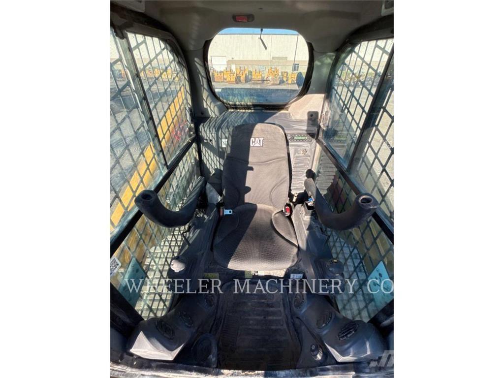 CAT 279D3 C3HF Paletli yükleyiciler