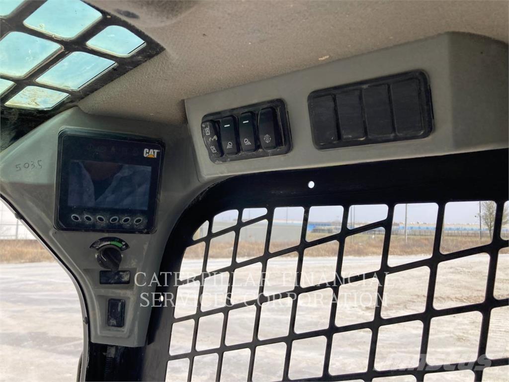 CAT 289D3 Paletli yükleyiciler
