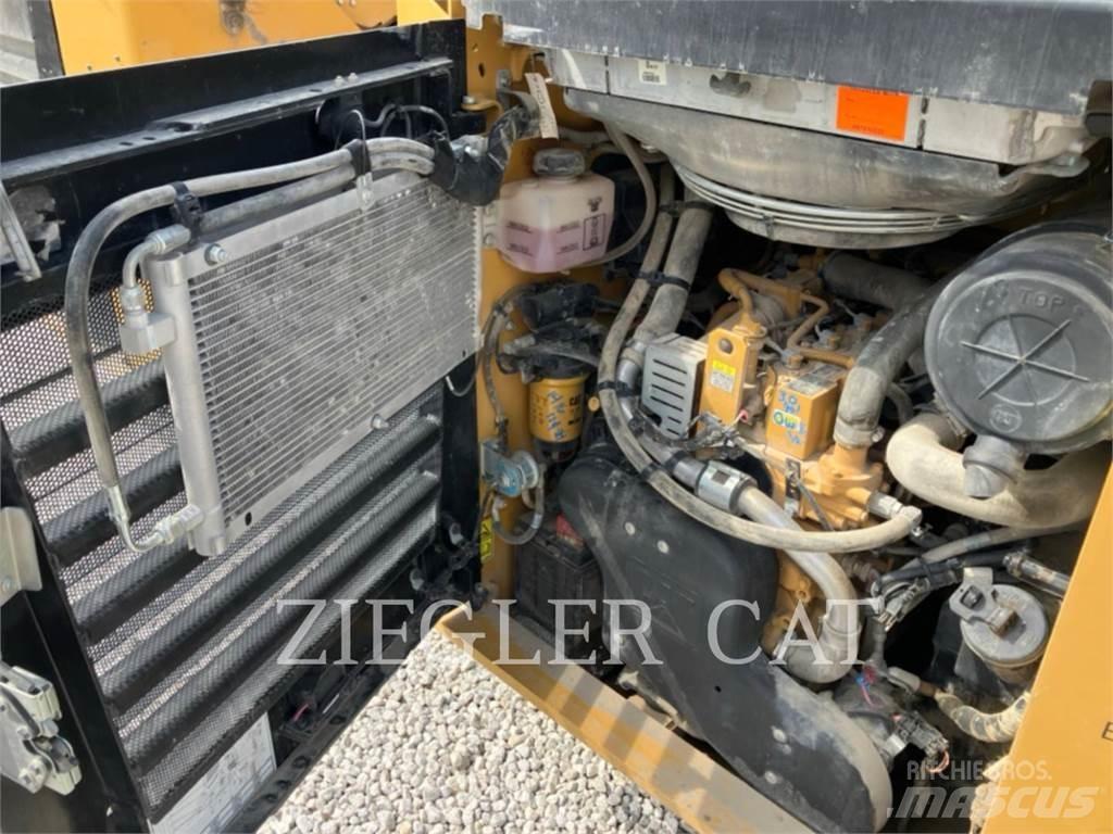 CAT 289D3 Paletli yükleyiciler