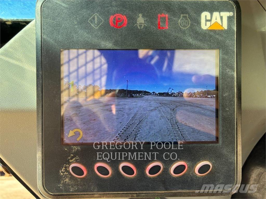 CAT 289D3 Paletli yükleyiciler