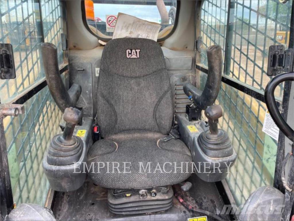 CAT 299D2 CA Skid steer loderler