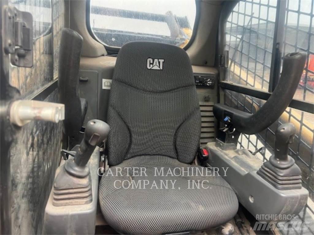 CAT 299D3 Paletli yükleyiciler