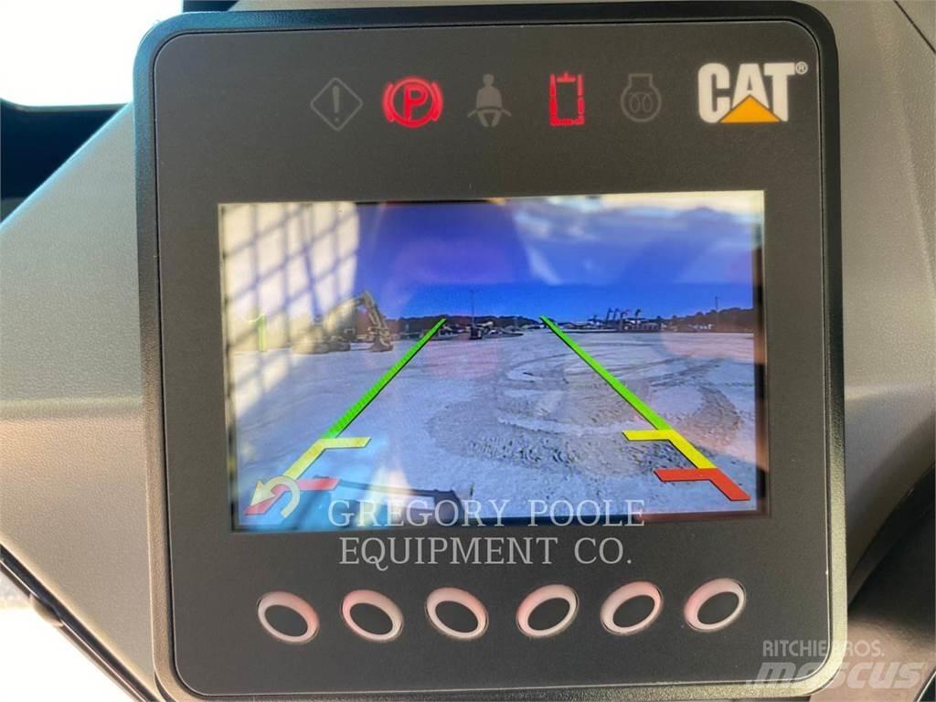 CAT 299D3 Paletli yükleyiciler
