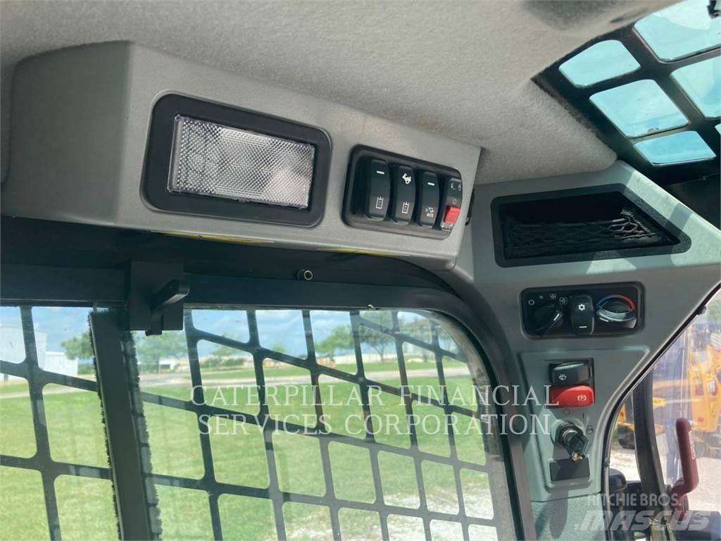 CAT 299D3 Paletli yükleyiciler