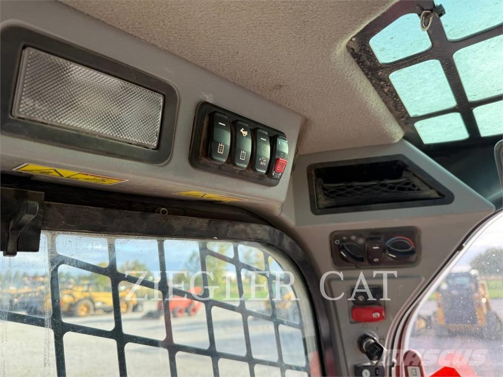 CAT 299D3 Paletli yükleyiciler