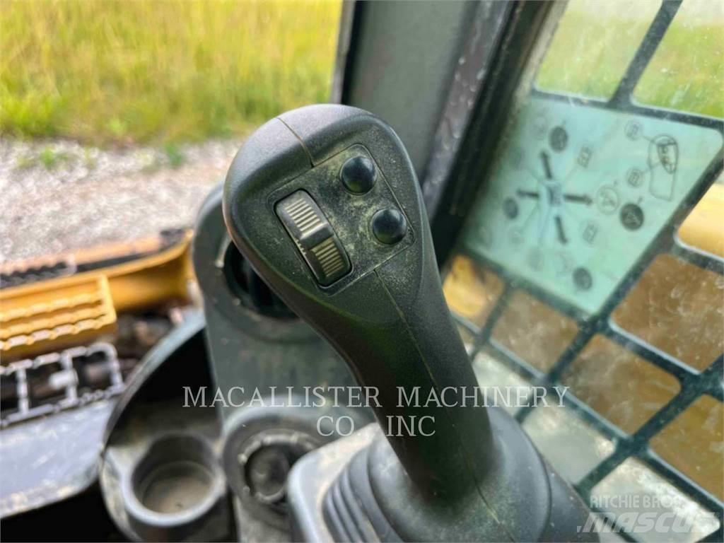 CAT 299D3 Paletli yükleyiciler