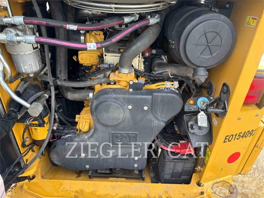 CAT 299D3 Paletli yükleyiciler