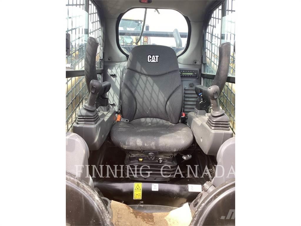 CAT 299D3 XE Paletli yükleyiciler
