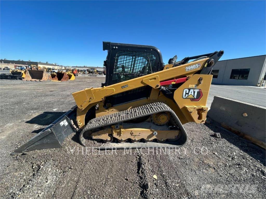 CAT 299D3 XE Paletli yükleyiciler