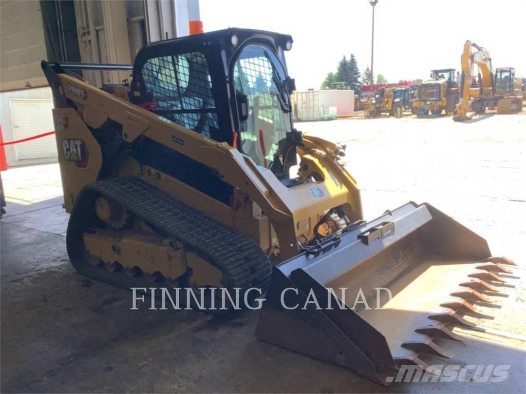 CAT 299D3 XE Paletli yükleyiciler
