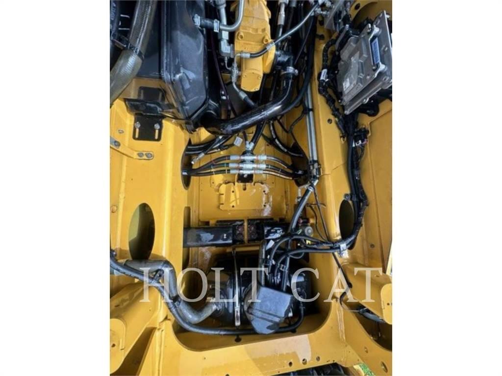 CAT 299D3 XPS Paletli yükleyiciler