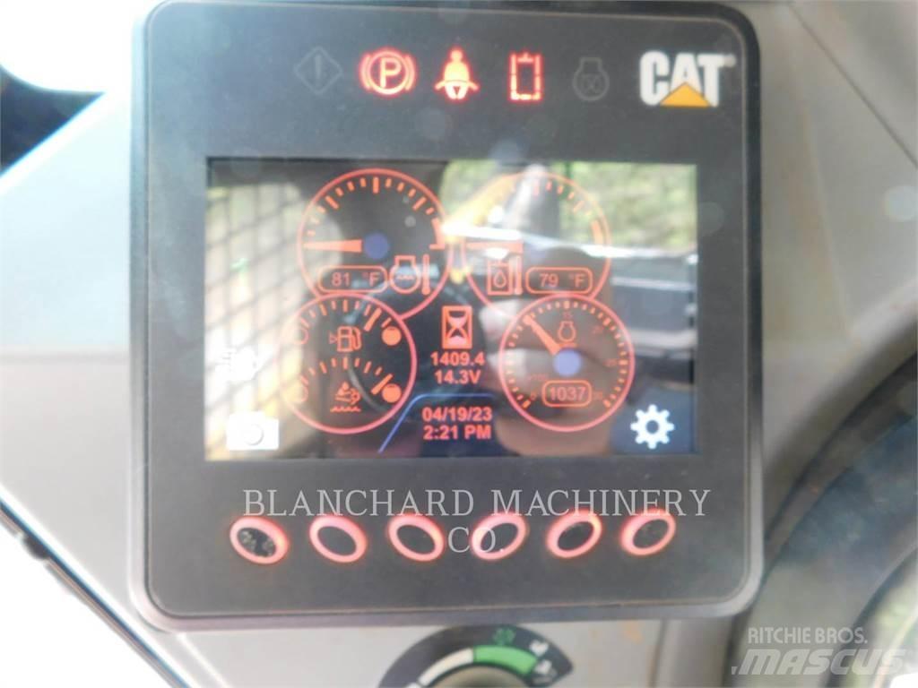 CAT 299D3XE Paletli yükleyiciler