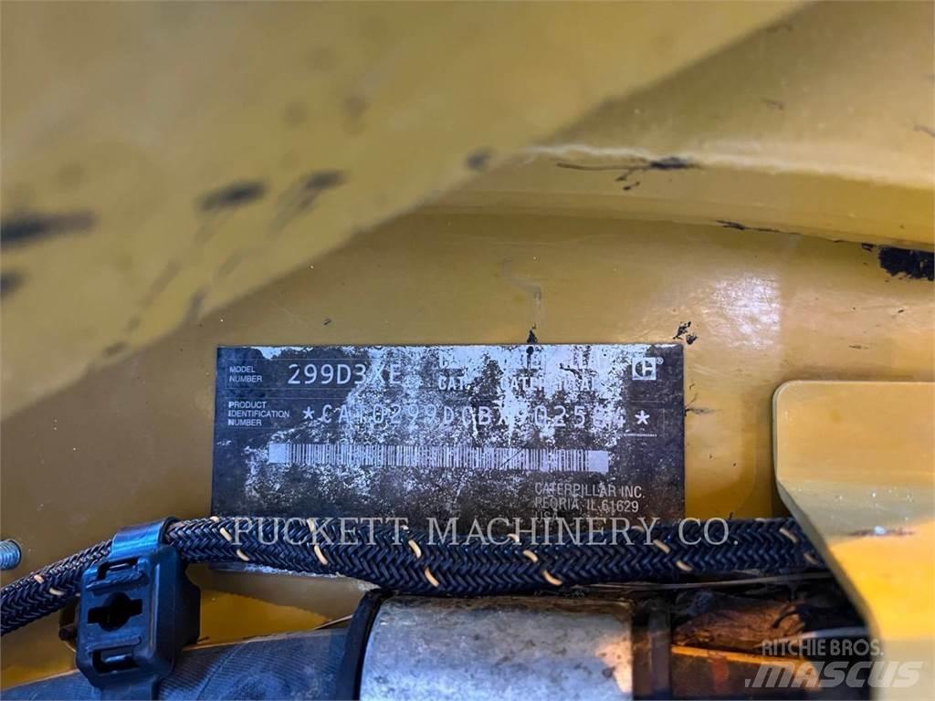 CAT 299D3XE Paletli yükleyiciler