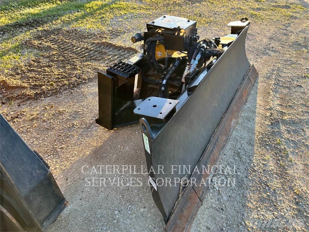 CAT 299D3XE Paletli yükleyiciler