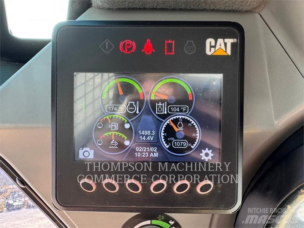 CAT 299D3XE Paletli yükleyiciler