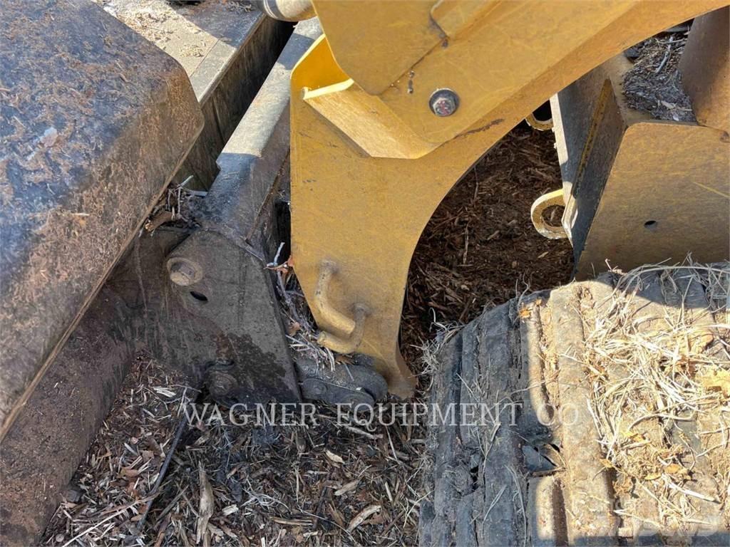 CAT 299D3XE Paletli yükleyiciler