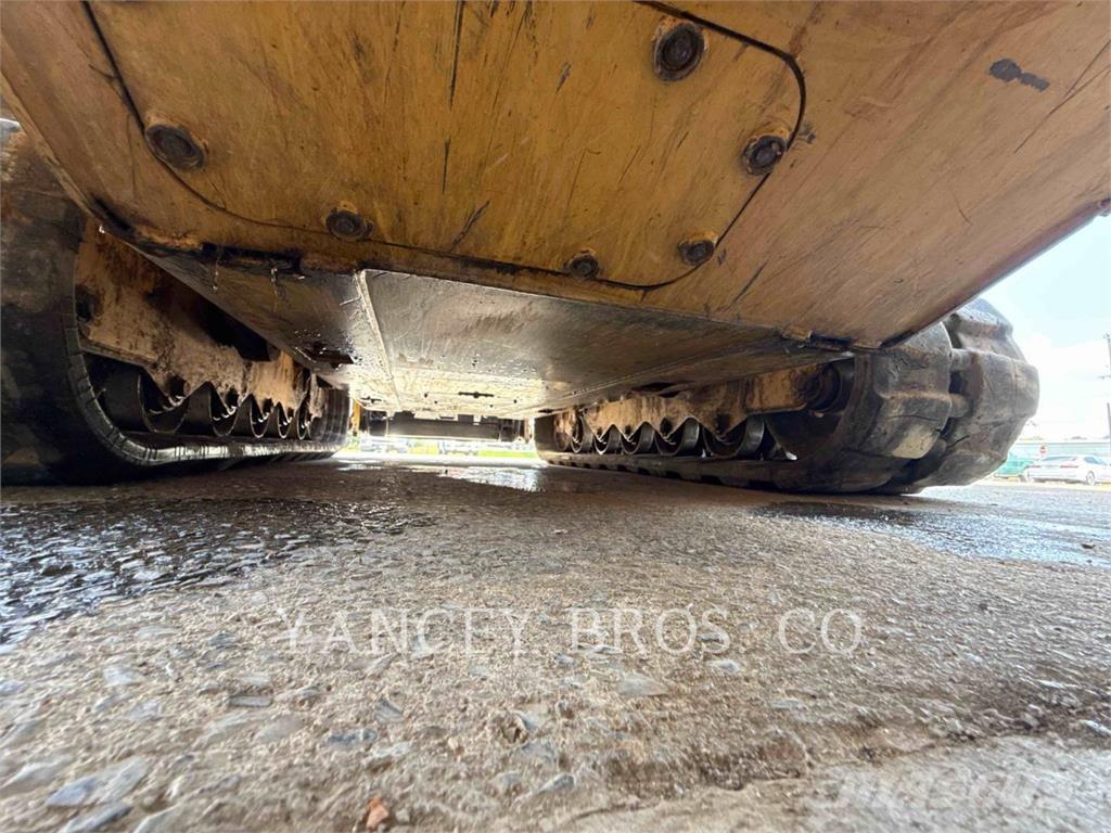 CAT 299D3XE Paletli dozerler