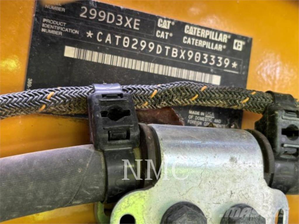 CAT 299D3XE Paletli yükleyiciler