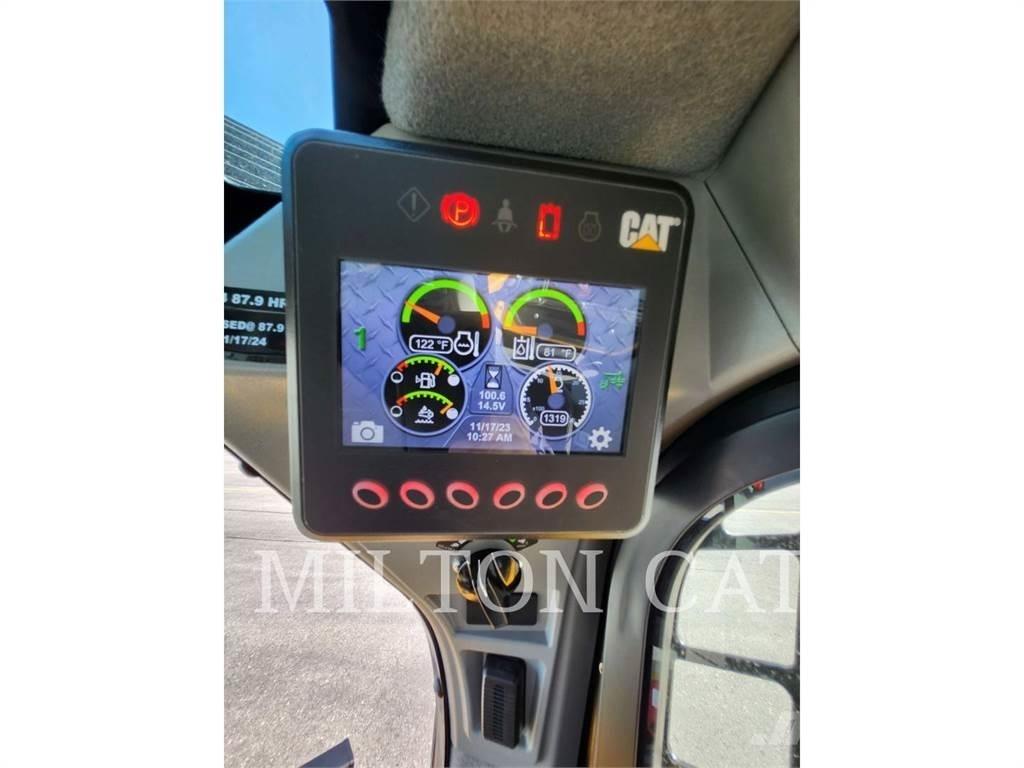 CAT 299D3XE Paletli yükleyiciler