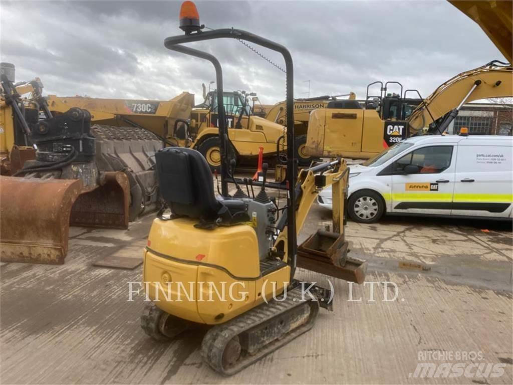 CAT 300.9D Paletli ekskavatörler