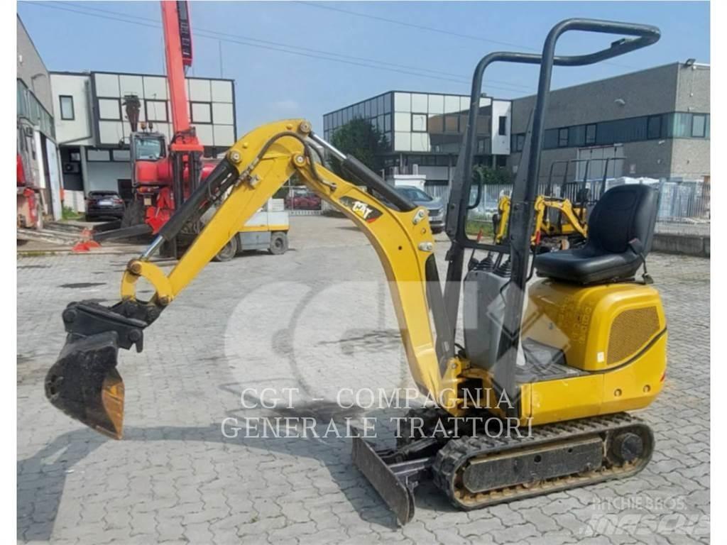 CAT 300.9D Paletli ekskavatörler