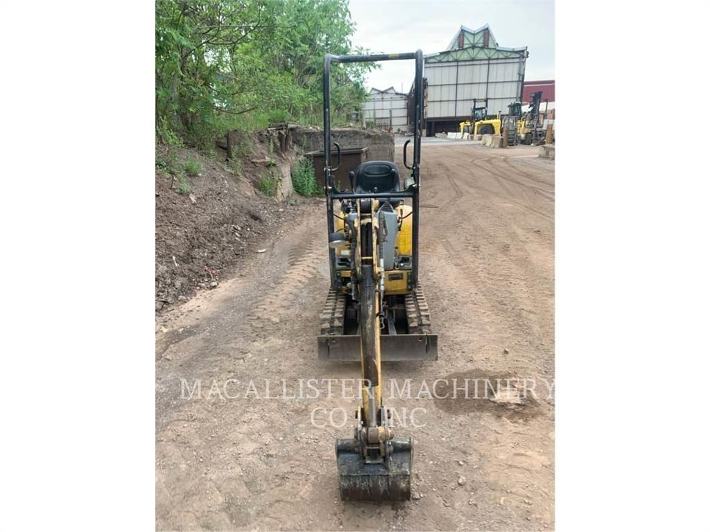 CAT 300.9D Paletli ekskavatörler
