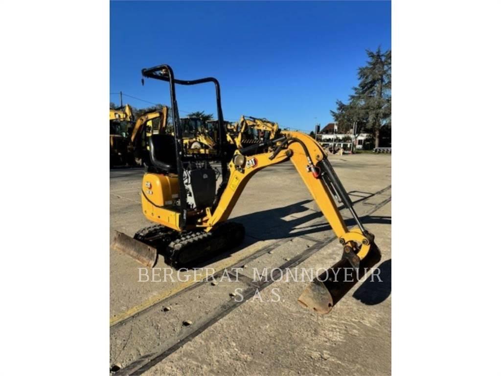 CAT 300.9D Paletli ekskavatörler