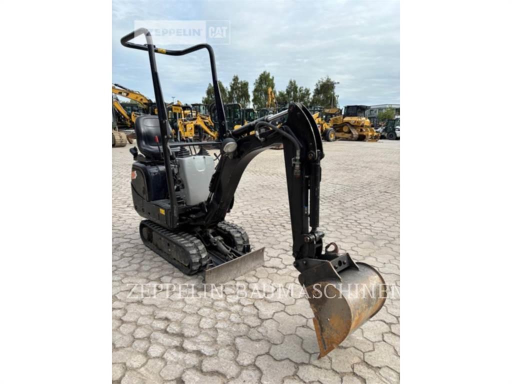 CAT 300.9D Paletli ekskavatörler