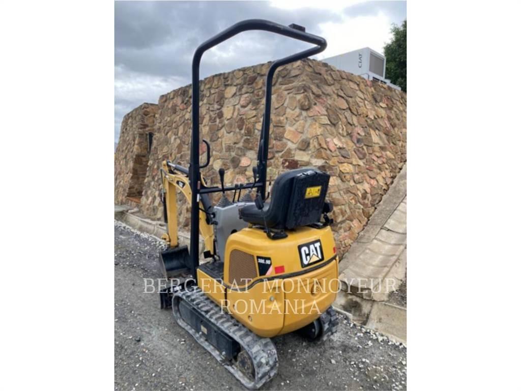 CAT 300.9D Paletli ekskavatörler
