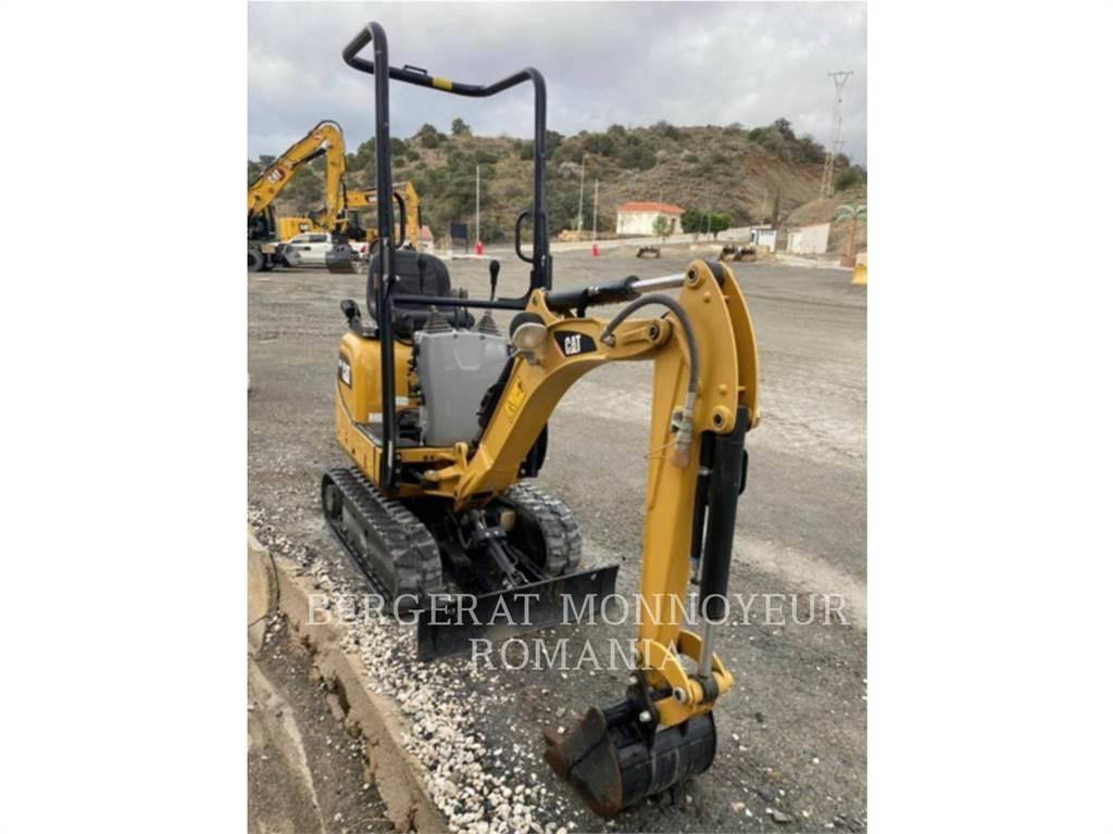 CAT 300.9D Paletli ekskavatörler