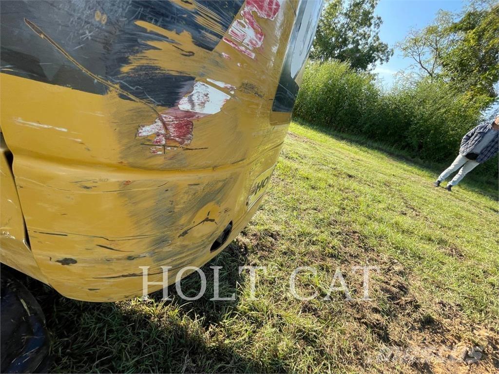 CAT 301.4C Paletli ekskavatörler