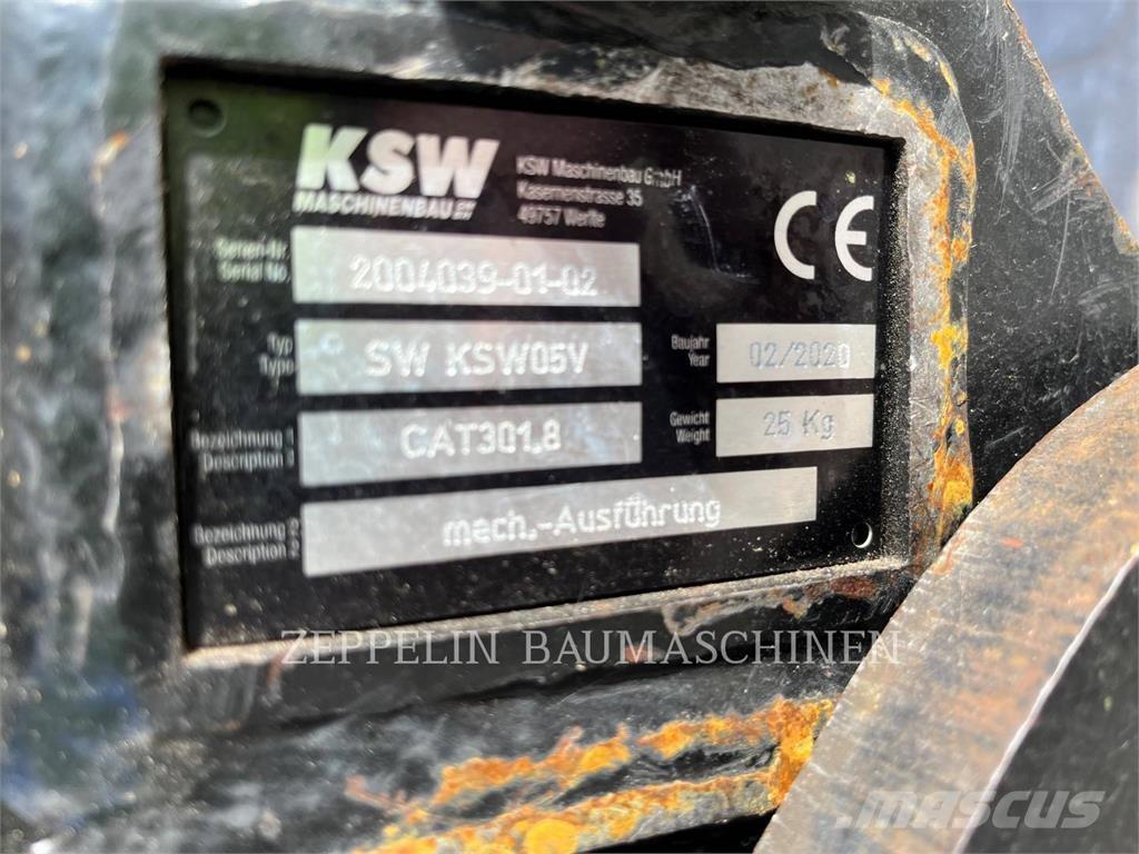 CAT 301.6-05A Paletli ekskavatörler