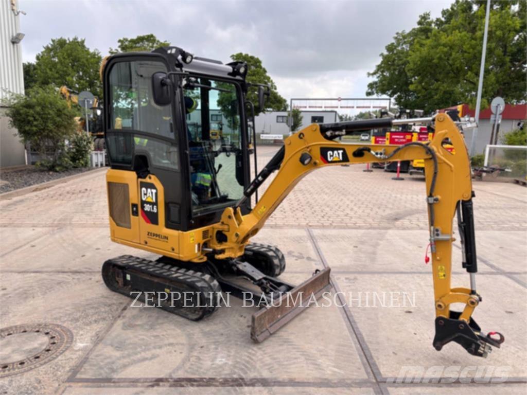 CAT 301.6-05A Paletli ekskavatörler