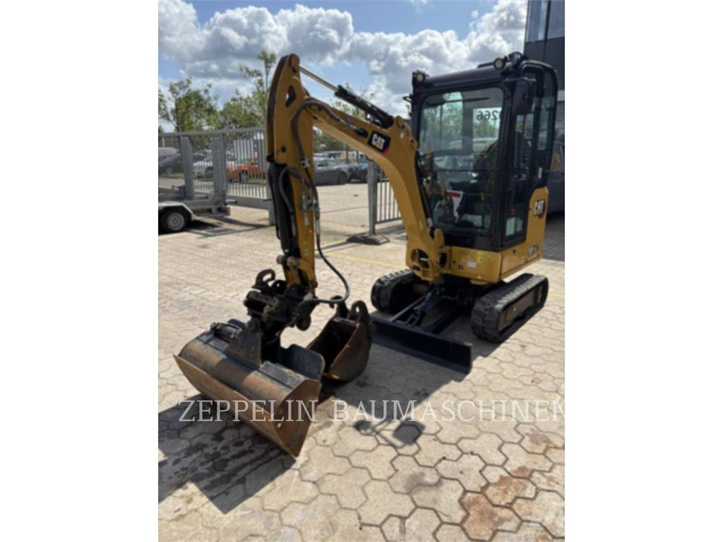 CAT 301.6-05A Paletli ekskavatörler