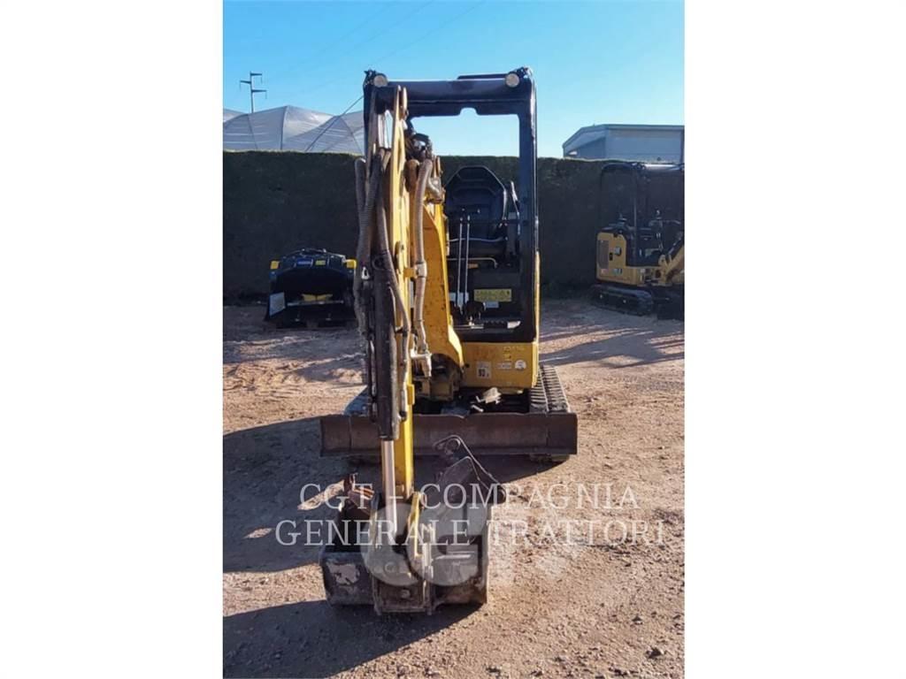 CAT 301.7 Paletli ekskavatörler