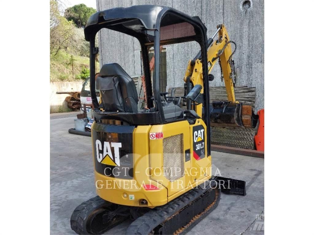 CAT 301.7 Paletli ekskavatörler