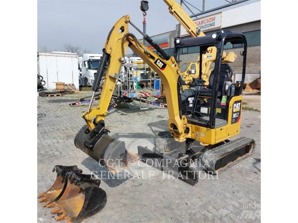CAT 301.7 Paletli ekskavatörler