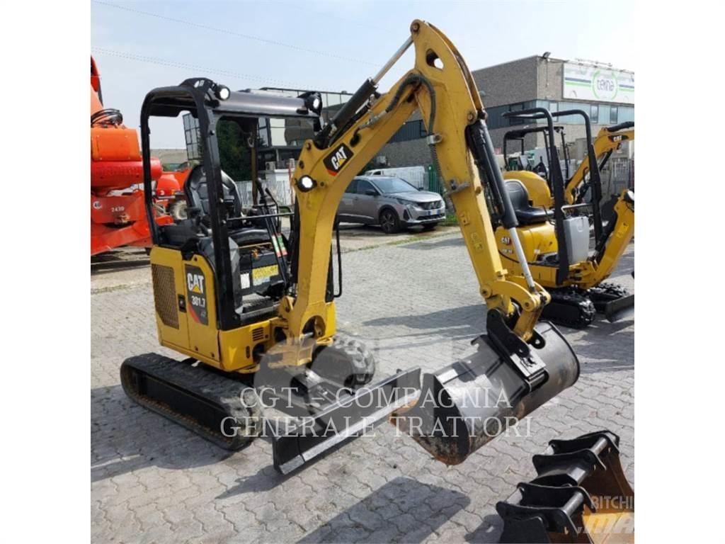 CAT 301.7 Paletli ekskavatörler