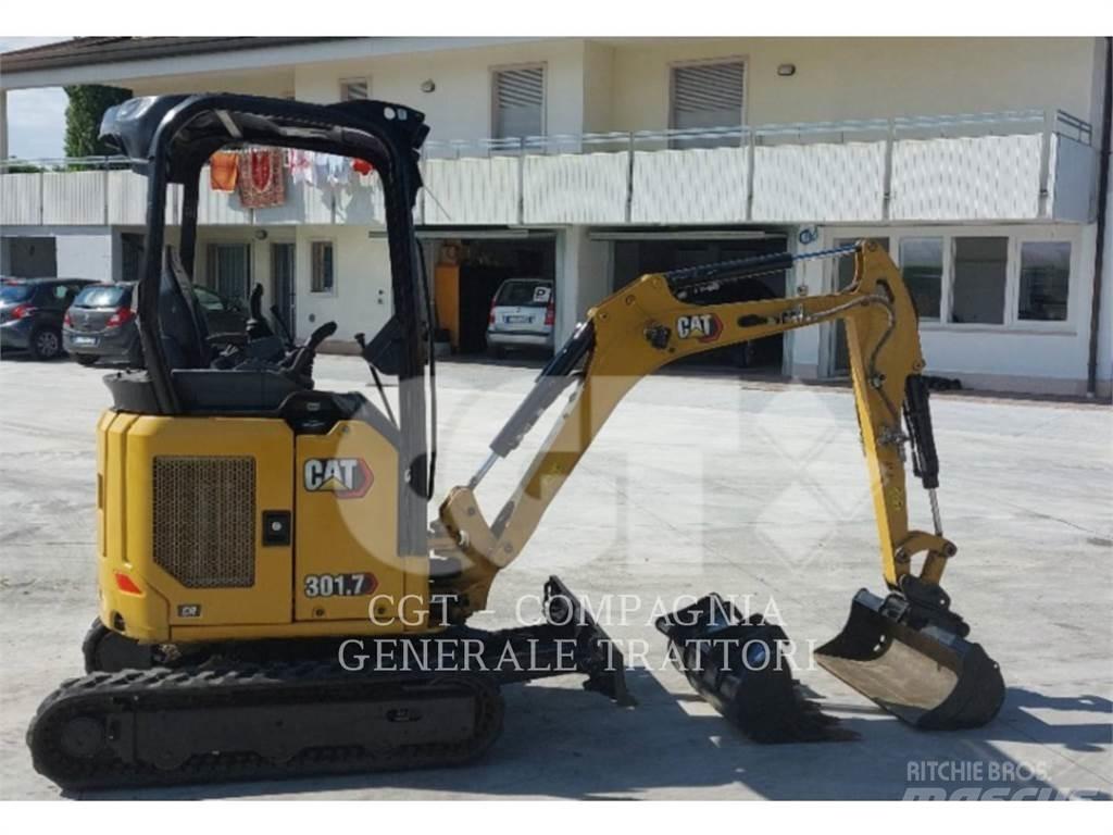 CAT 301.7 Paletli ekskavatörler