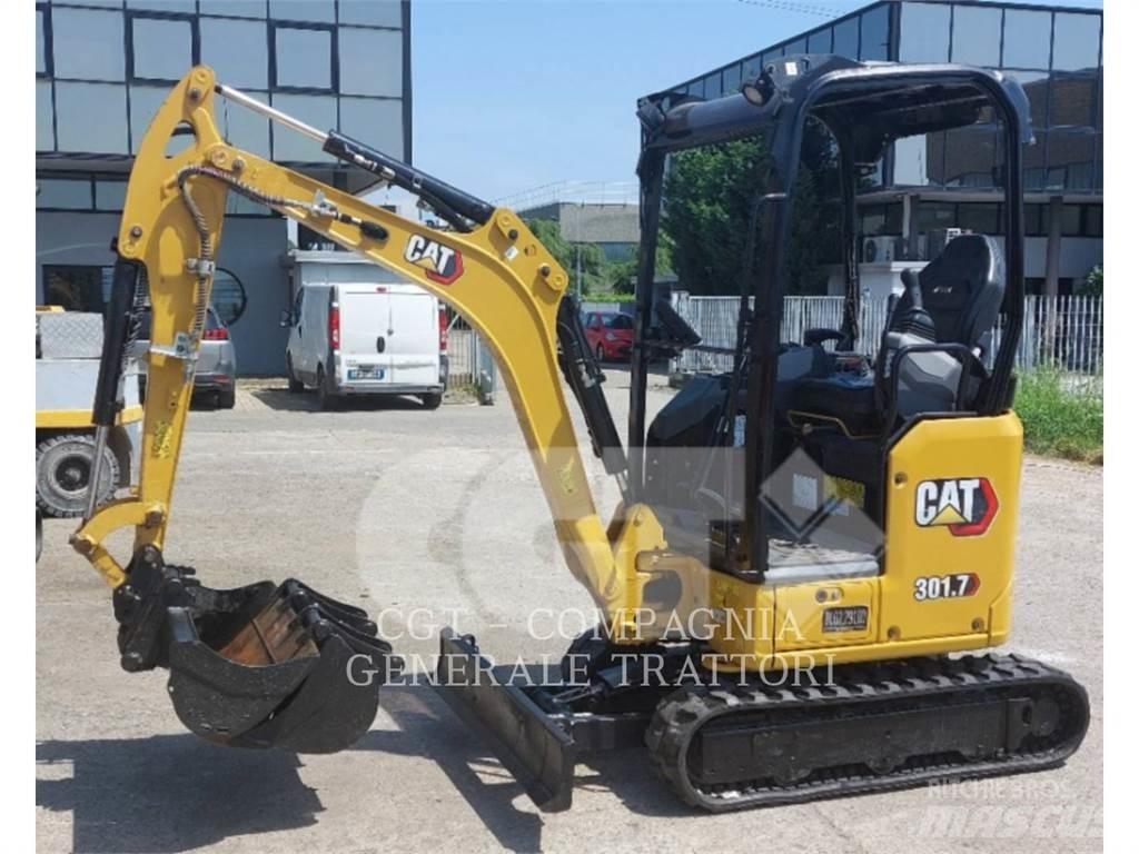 CAT 301.7 Paletli ekskavatörler