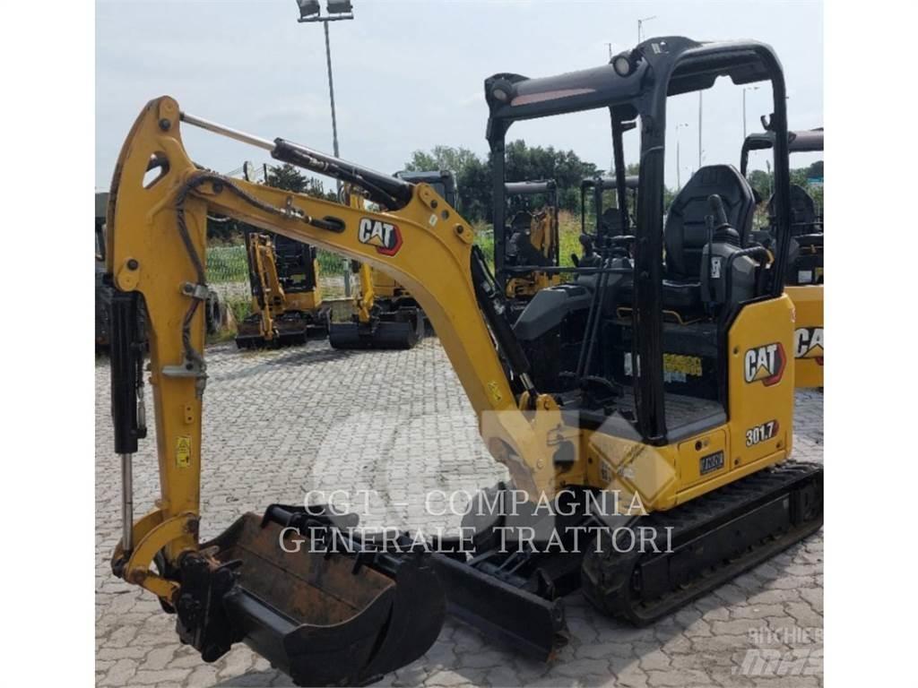 CAT 301.7 Paletli ekskavatörler