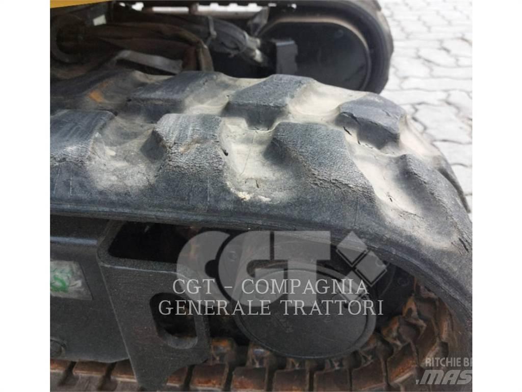 CAT 301.7 Paletli ekskavatörler