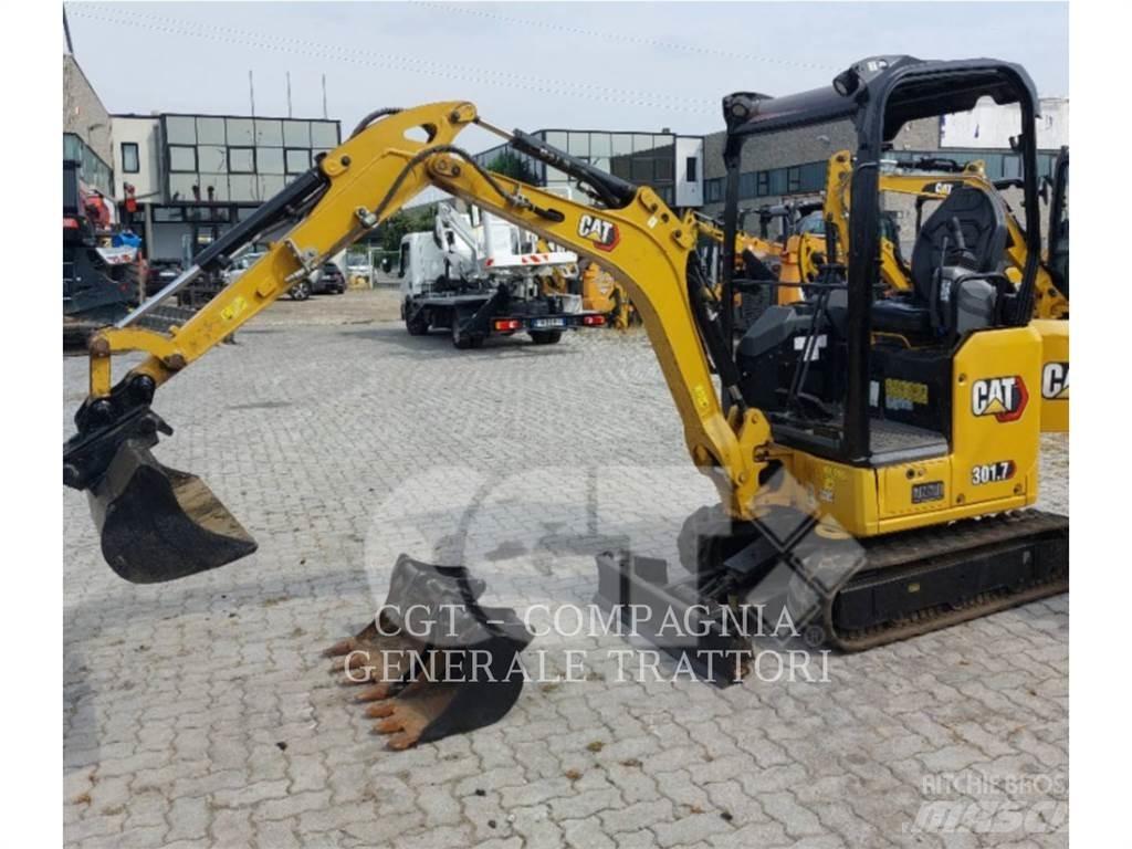 CAT 301.7 Paletli ekskavatörler