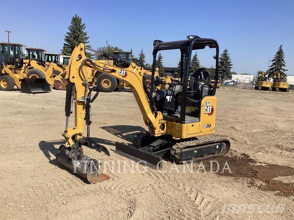 CAT 301.7 Paletli ekskavatörler
