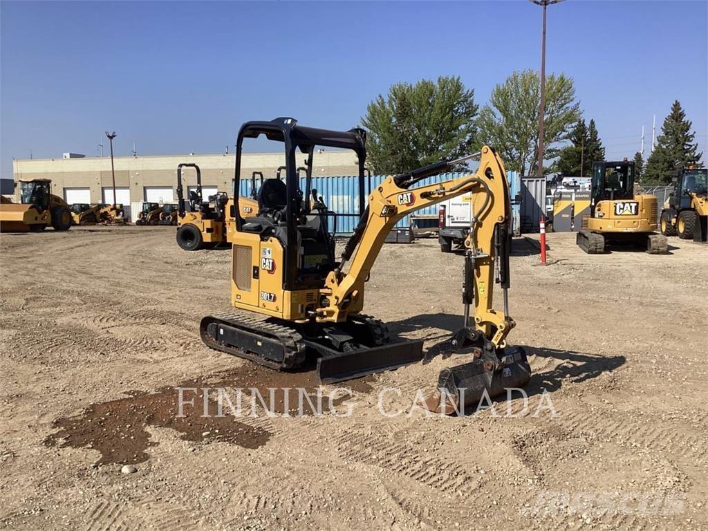 CAT 301.7 Paletli ekskavatörler