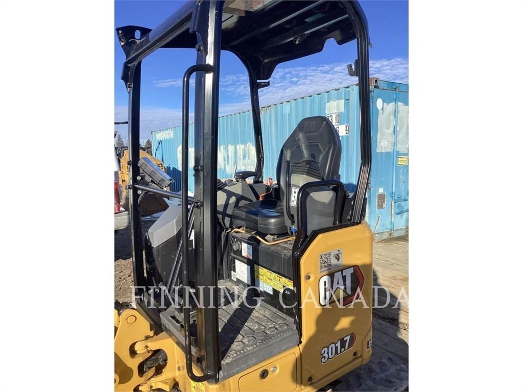 CAT 301.7-05 Paletli ekskavatörler
