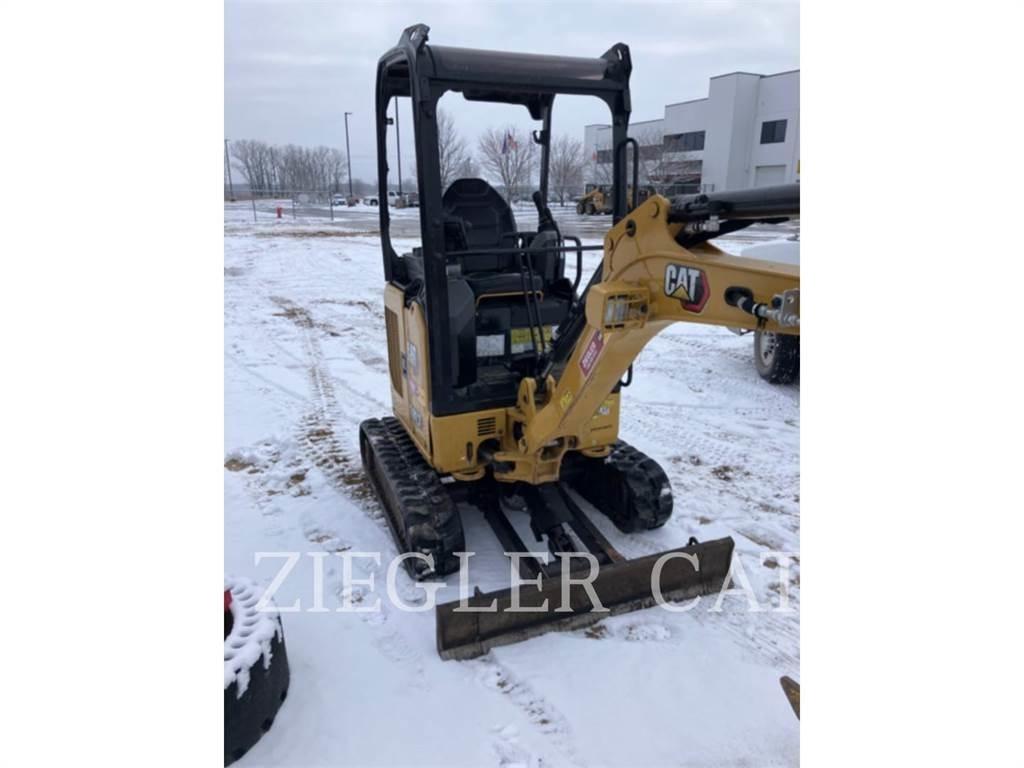CAT 301.7-05CR Paletli ekskavatörler