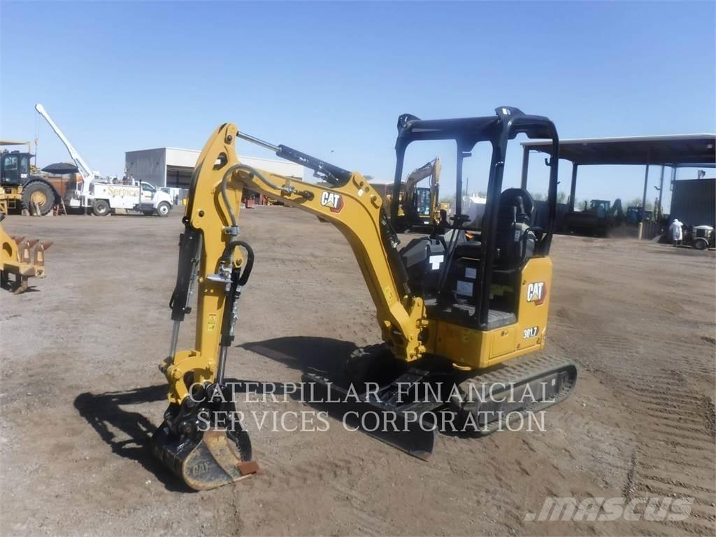 CAT 301.7-05CR Paletli ekskavatörler
